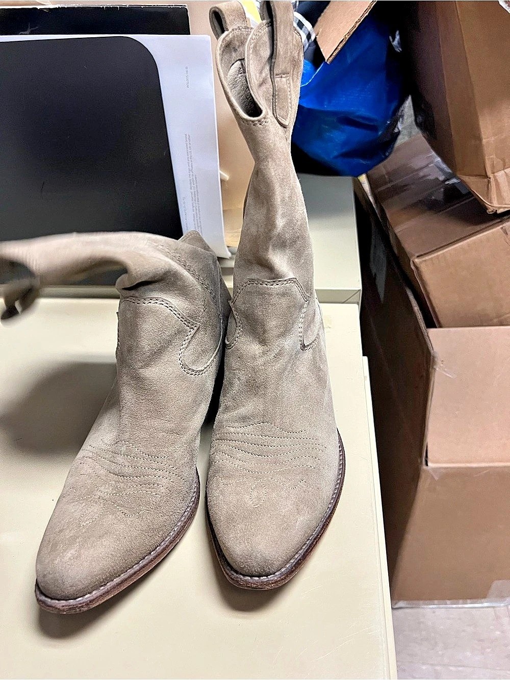 Women's Western Heeled Boots in Brown